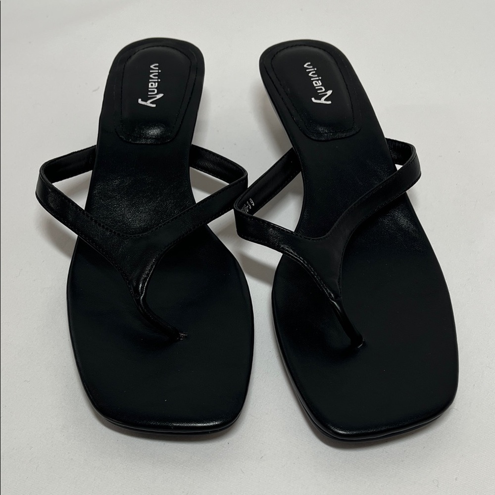 Vivianly Black Strappy Sandals
